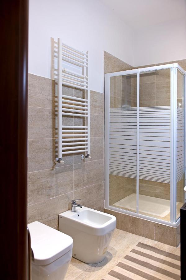 Casa Vacanze Alla Maison Fiumicino Esterno foto